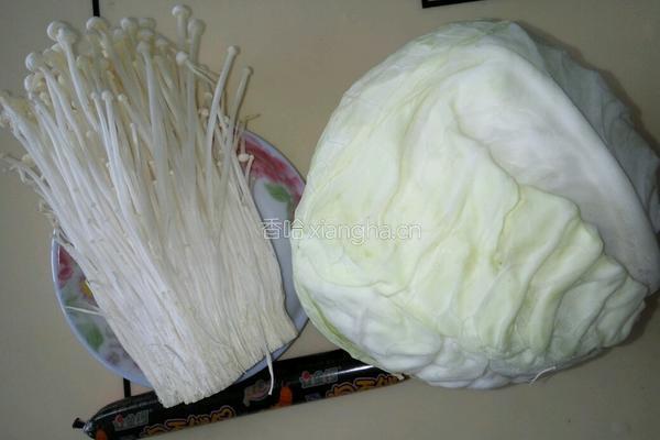 卷心菜卷金针菇的做法图解1