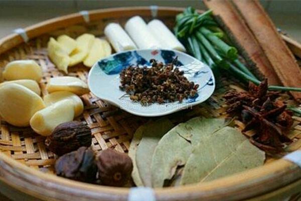 卤牛肉的做法图解4