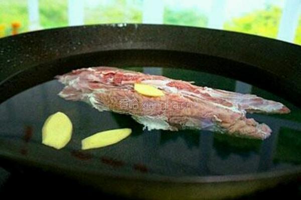 卤牛肉的做法图解6