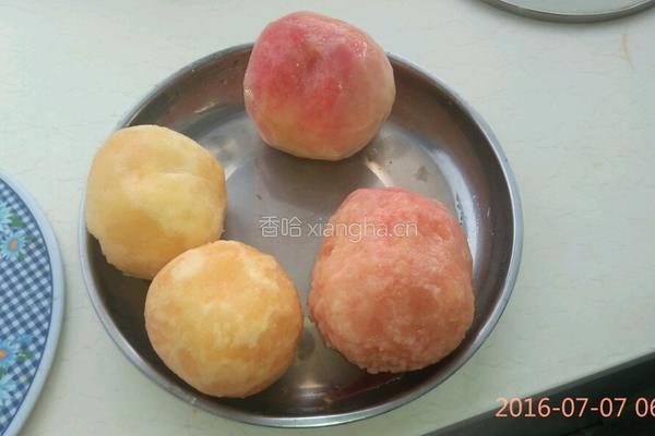 自制桃罐头的做法图解1
