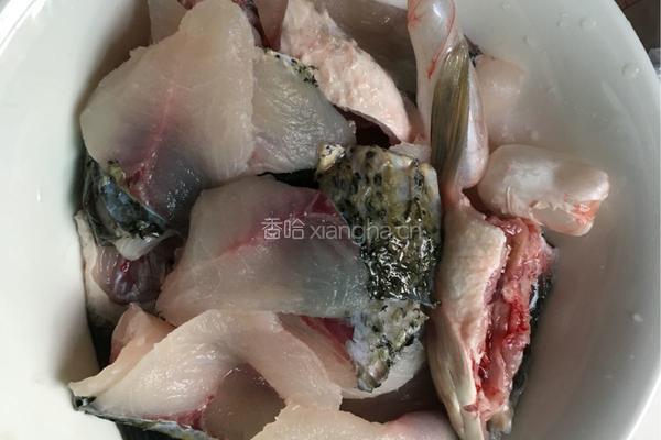 水煮鱼的做法图解1
