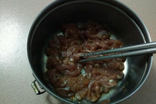 肉片炒莲藕的做法图解2