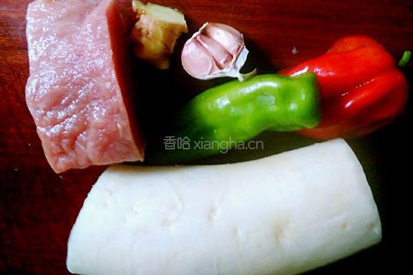 白萝卜丝炒肉丝的做法图解1