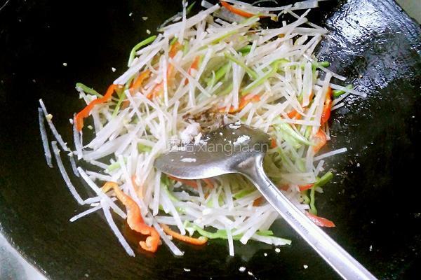 白萝卜丝炒肉丝的做法图解15