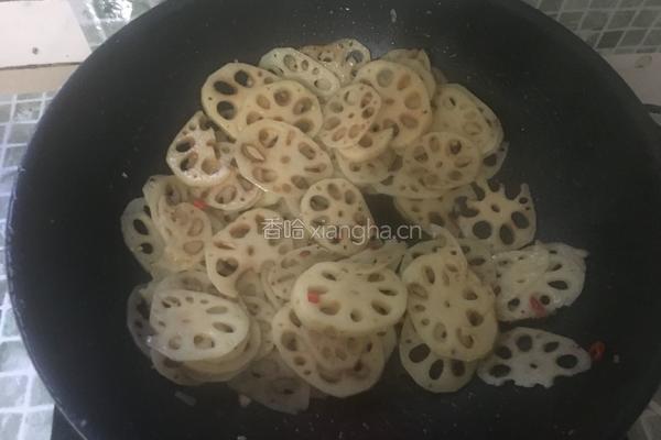藕片炒瘦肉的做法图解10