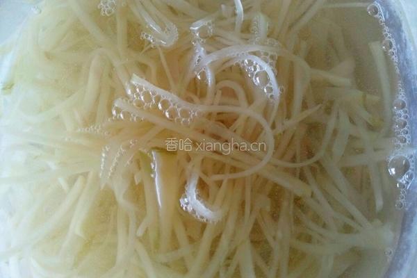 芝香芥菜丝的做法图解2