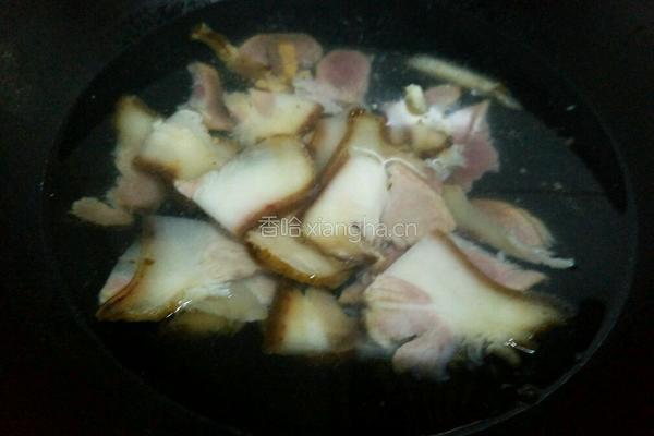 彩椒炒腊肉的做法图解3