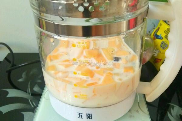奶香哈密瓜的做法图解2