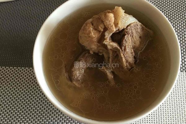 滋补大骨汤的做法图解5