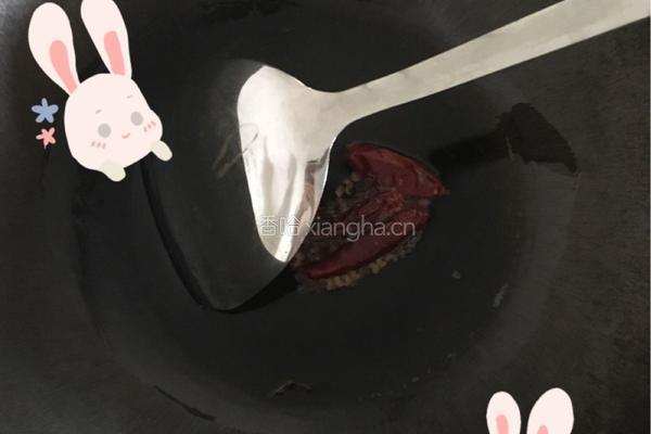 五彩土豆丝的做法图解7
