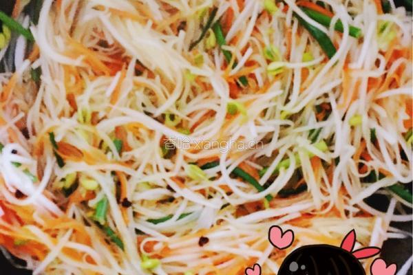 五彩土豆丝的做法图解8