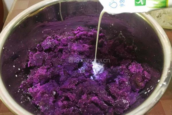 紫薯糯米饼的做法图解2