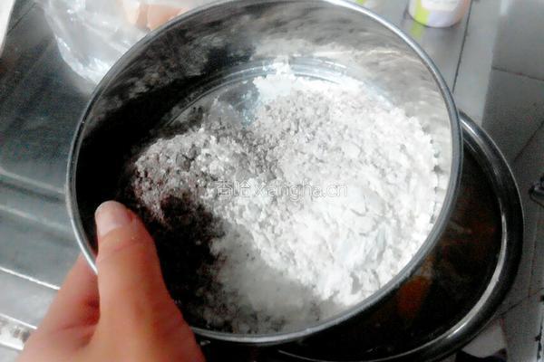 可可戚风蛋糕的做法图解4