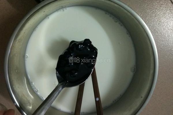 蓝莓酸奶的做法图解3