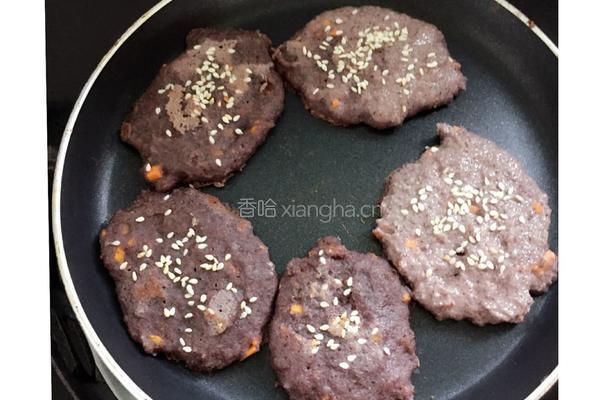黑米豆渣饼