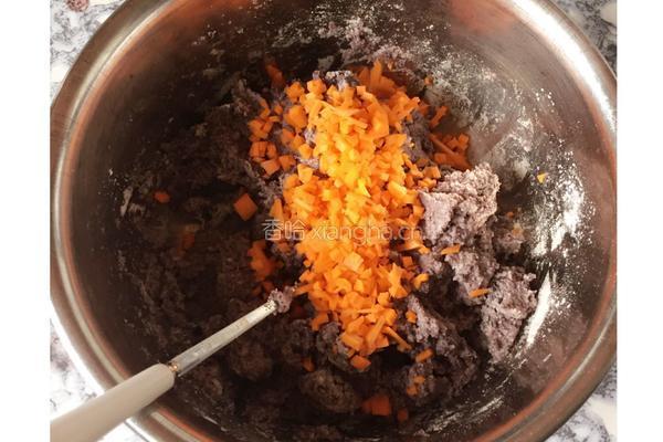 黑米豆渣饼的做法图解3