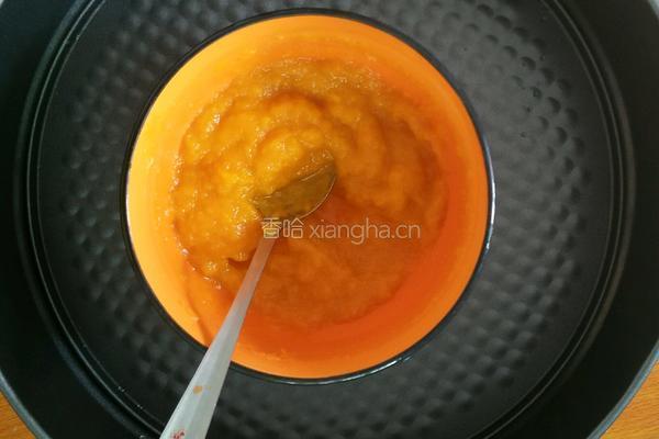 南瓜戚风蛋糕的做法图解1