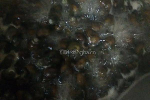 韭菜炒螺丝肉的做法图解2