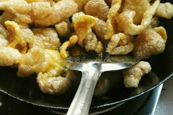 油炸猪皮的做法图解6