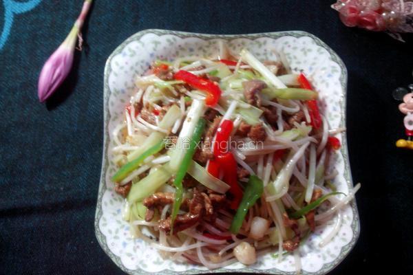 韭黄豆芽炒肉丝的做法图解10