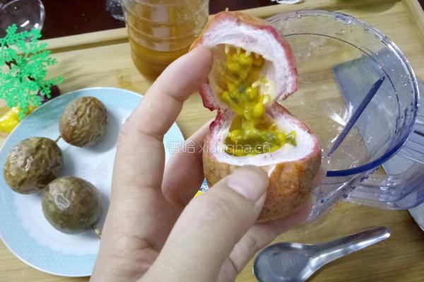 百香果汁的做法图解2
