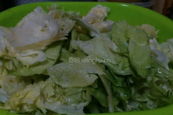 蚝油卷心菜的做法图解1