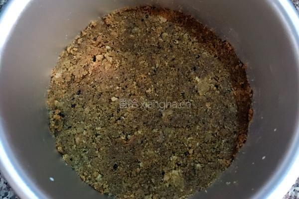 炫彩酸奶慕斯的做法图解3