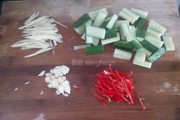 洗澡泡菜之酸辣萝卜黄瓜条的做法图解4