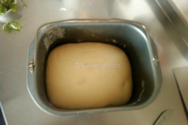 奶油蜜豆迷你小面包的做法图解3
