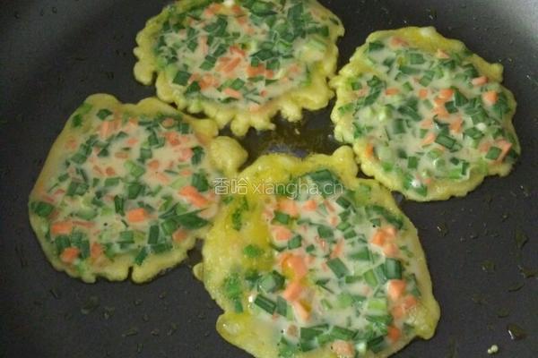 韭菜鸡蛋饼的做法图解6