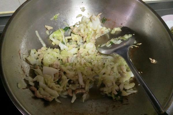 鸡肉炒卷心菜的做法图解5
