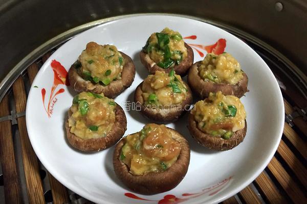 白萝卜香菇盅的做法图解4