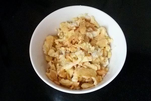 彩椒炒饭的做法图解3
