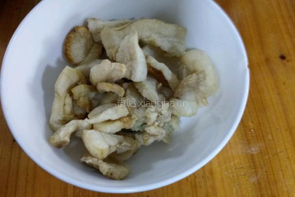 绿豆芽炒肉片（猪油膏版)的做法图解3