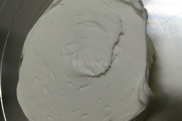 哈密瓜夹心水果蛋糕的做法图解2