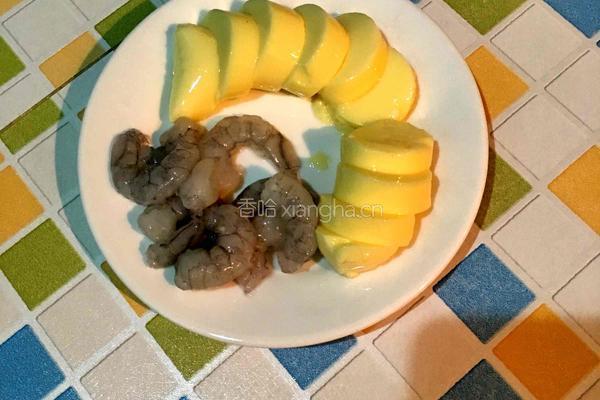 日本豆腐虾仁蒸蛋的做法图解2