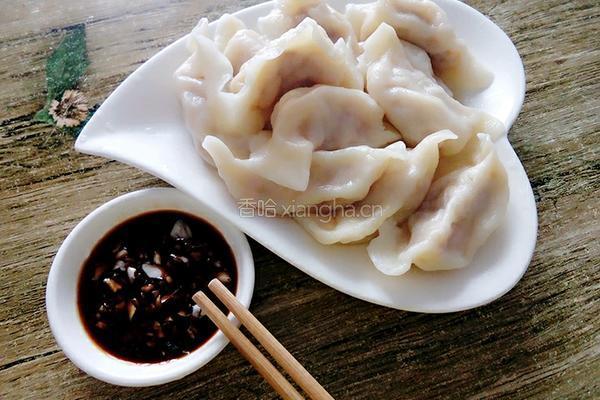 榆黄菇猪肉饺子的做法图解23