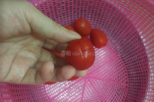 圣女果马蹄糖水的做法图解1