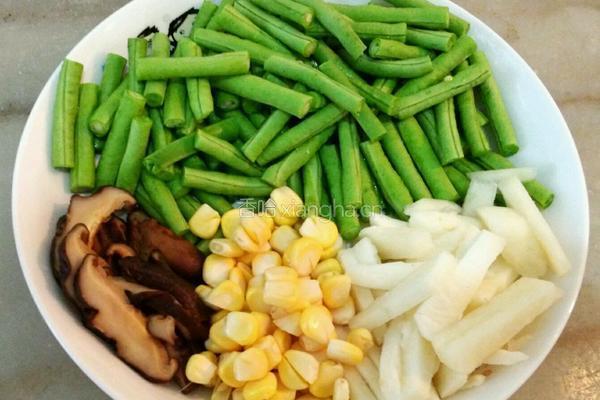 彩素丁炒豆角的做法图解4
