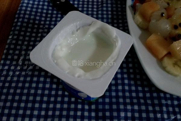 水果拌酸奶的做法图解6