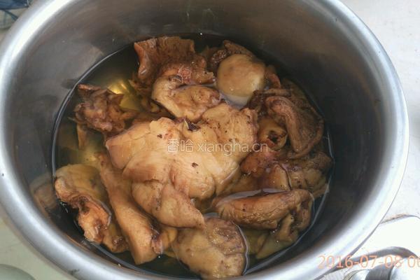 黄焖鸡米饭的做法图解1