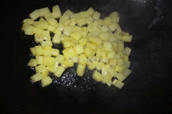 彩椒土豆丁的做法图解4
