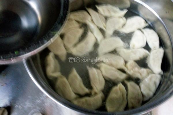 猪肉南瓜水饺的做法图解12