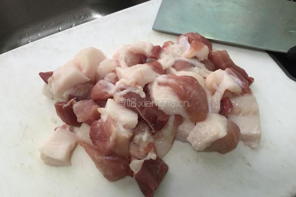 韭菜猪肉饺的做法图解1