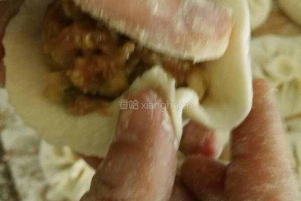 猪肉卷心菜包子的做法图解16