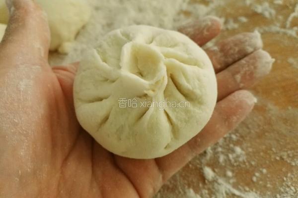 猪肉卷心菜包子的做法图解18