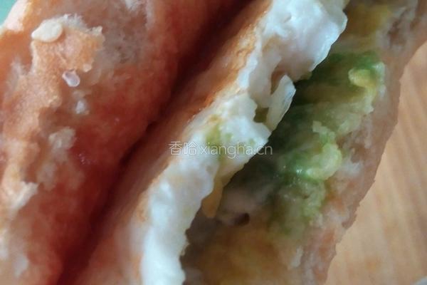 鸡蛋牛油果汉堡的做法图解6