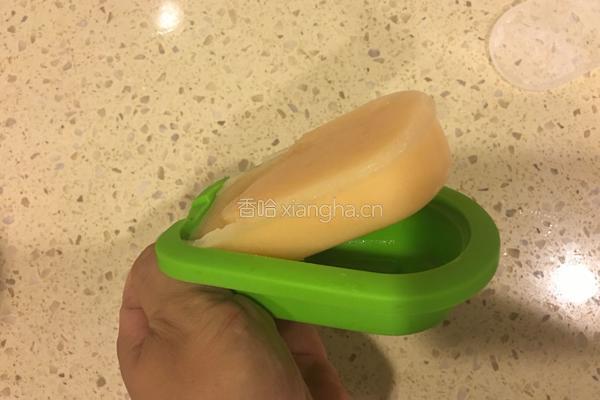哈密瓜冰棒的做法图解9
