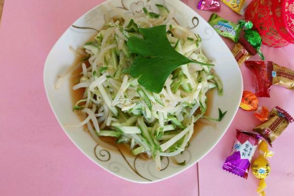 凉拌绿豆芽的做法图解6
