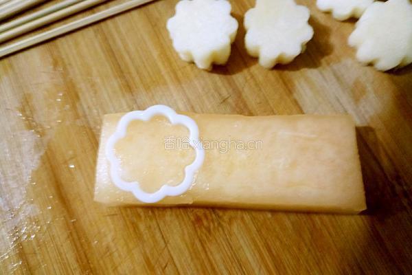 圣女果水果串的做法图解4